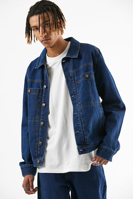 Afends US. Hemp Is For The People Lifestyle Shot 1