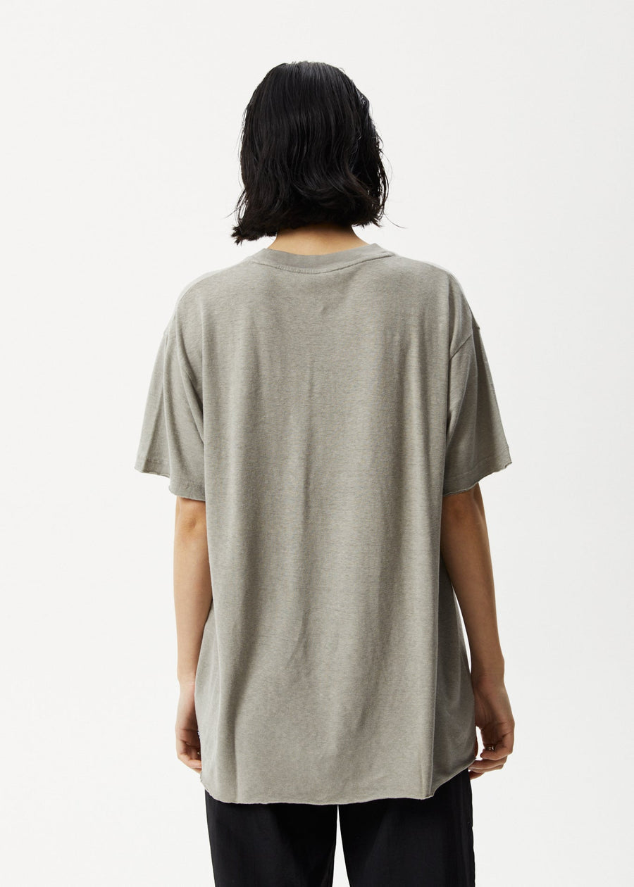 AFENDS Womens Day Dream Slay - Oversized Graphic Tee - Olive