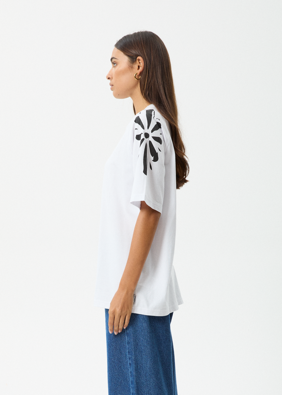AFENDS Womens Dash - Oversized Raglan Tee - White